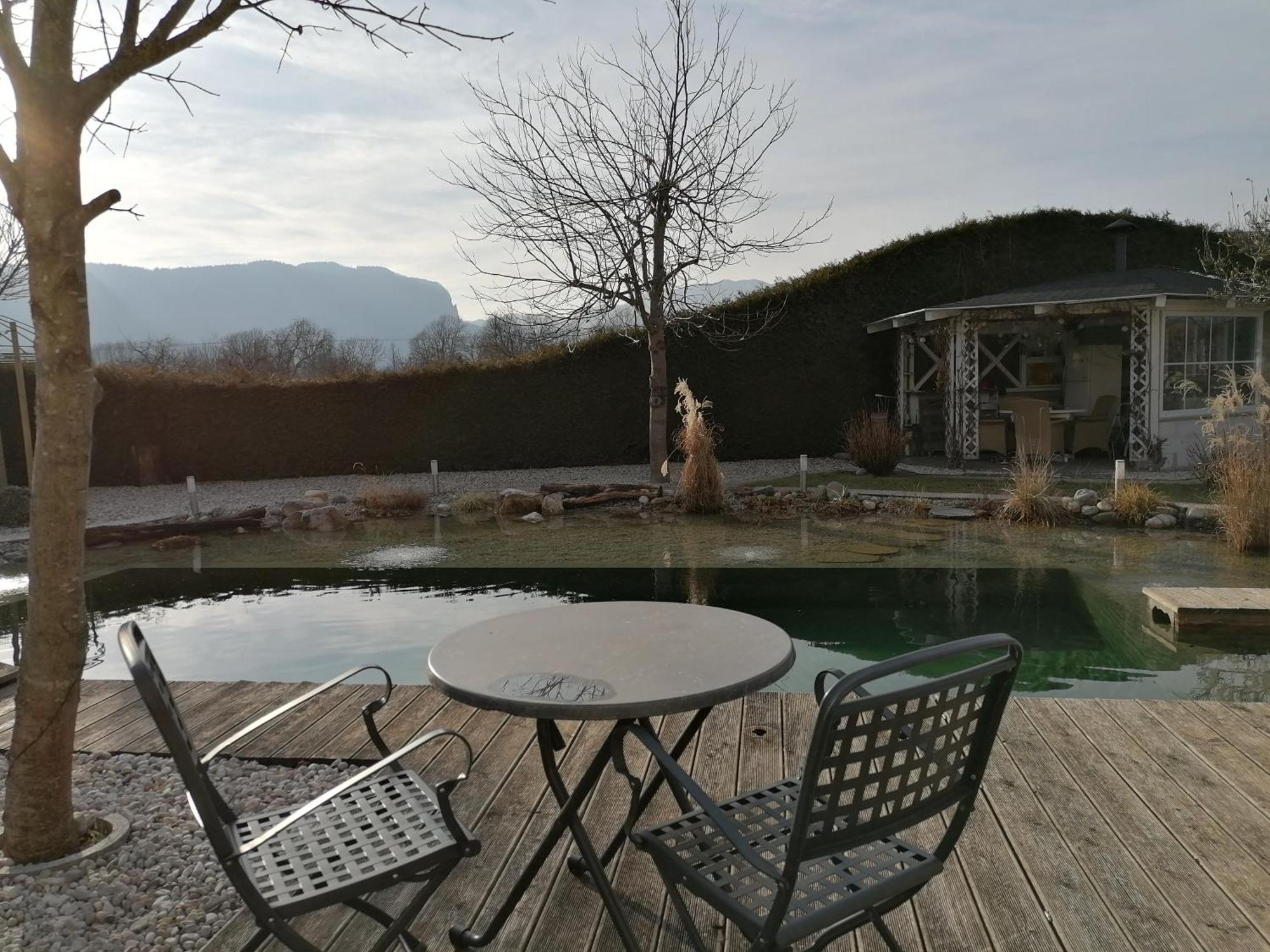 Garden Paradise Bled Apartments - Garden, Pond And Castle View 外观 照片