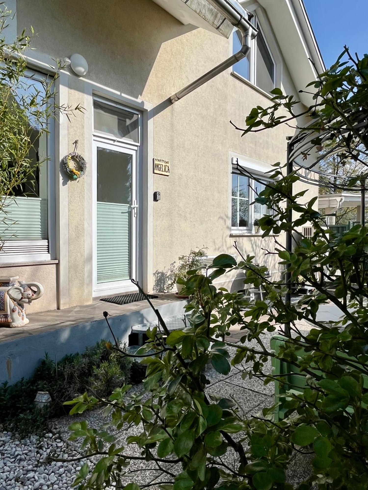 Garden Paradise Bled Apartments - Garden, Pond And Castle View 客房 照片